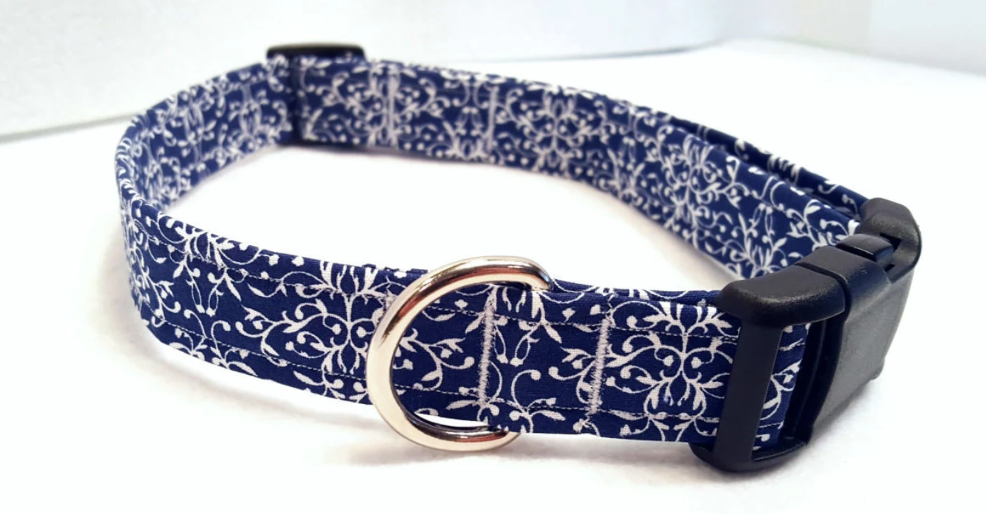 Blue Victorian Collar