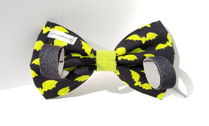 Green Bats Bow