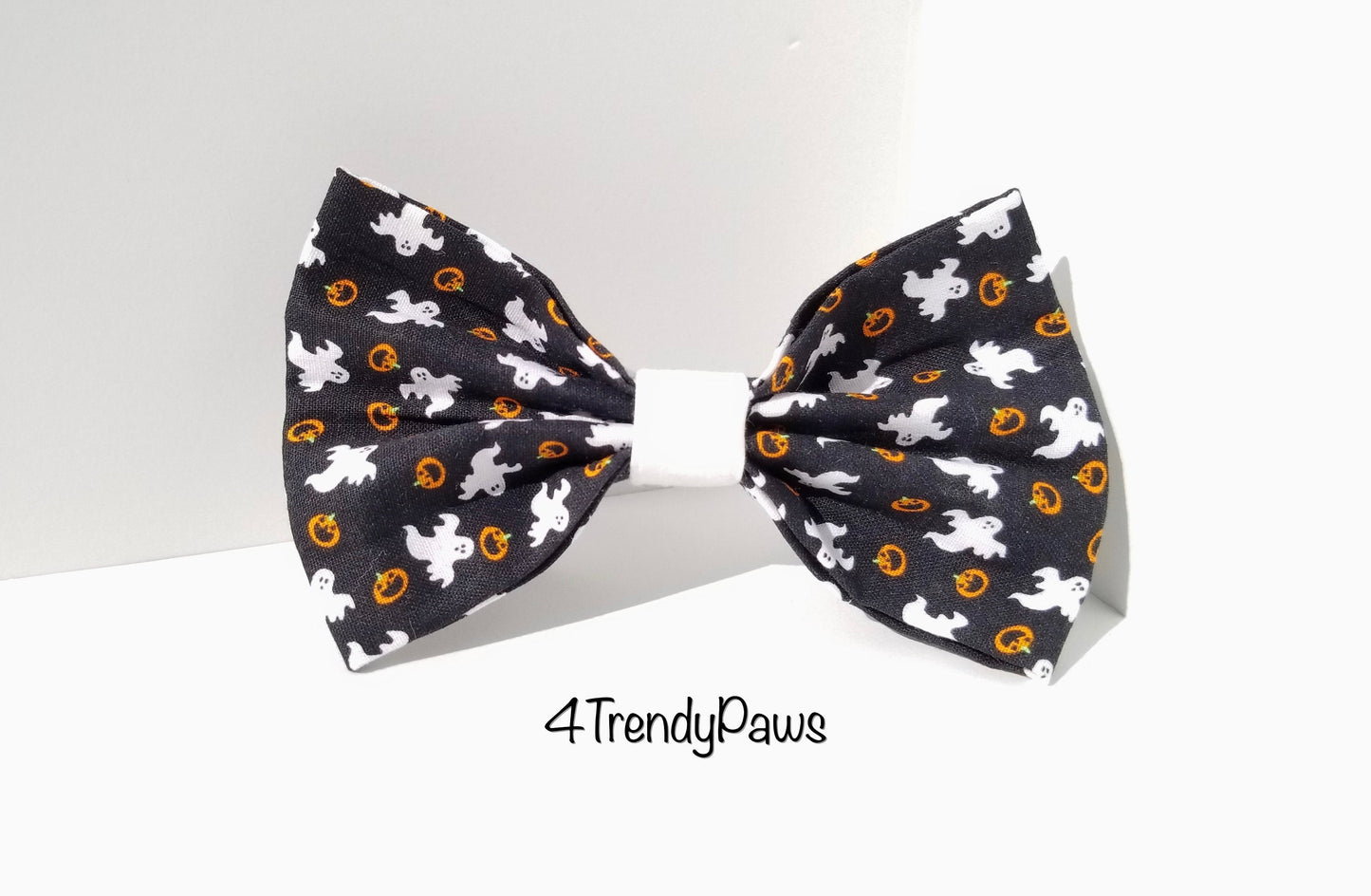 Ghosts and Pumpkins Bow