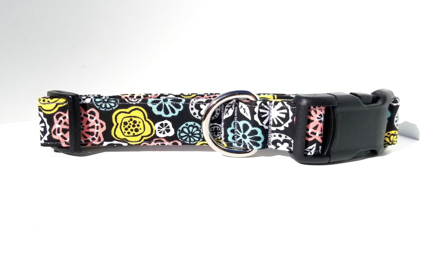 Retro Flowers Dog Collar, Flowers Dog Collar, Floral Dog Collar, Boy Dog Collar, Girl Dog Collar, Small Dog Collar, Big Dog Collar